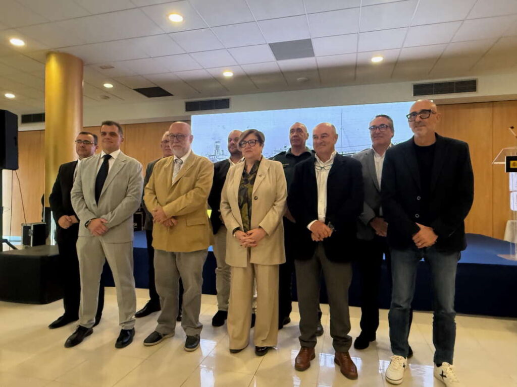 Presentaación del documental del rescate del Woodford en 2012