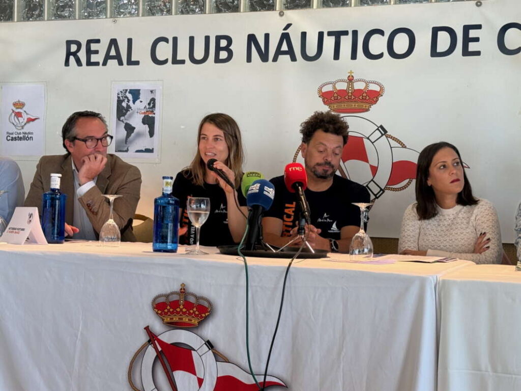 Vuelta vertical al mundo por mar y a vela 2025-2026