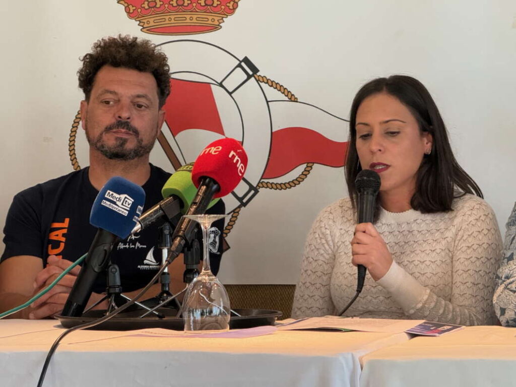 Vuelta vertical al mundo por mar y a vela 2025-2026