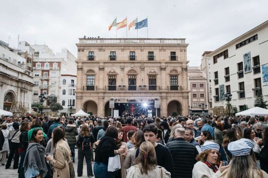 Vermut solidario 2025