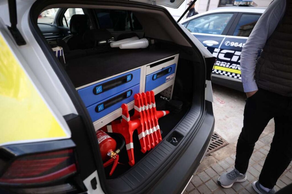 Burriana incorpora cinc vehicles híbrids d’última generació a la Policia Local