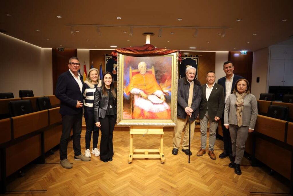 Burriana exhibix un retrat institucional del Cardenal Tarancón com a homenatge