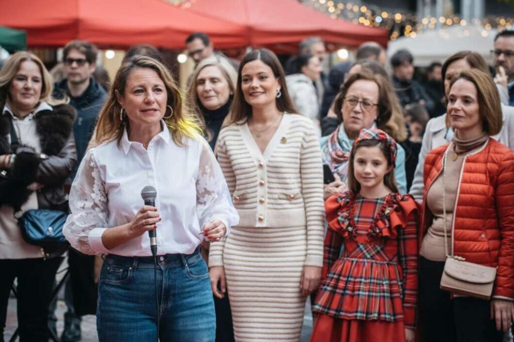 Castellón celebra la XXI Fireta de Santa Llúcia con multitud de actividades navideñas