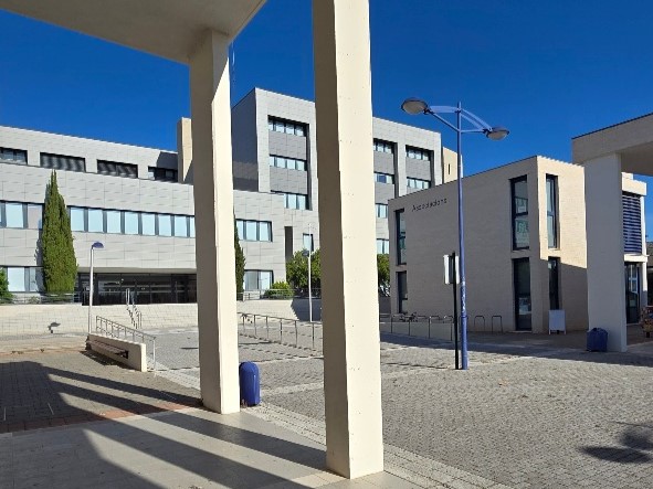 Facultad de Ciencias Humanas y Sociales UJI