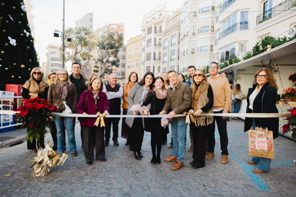 Burriana impulsa el comerç local amb l’inici d’una Fira de Nadal plena d’activitats familiars