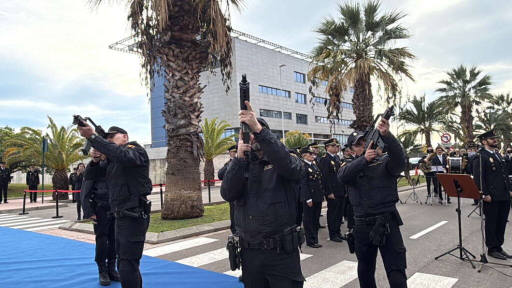 Homenaje a la Policía Nacional en su 200 aniversario, Castellón