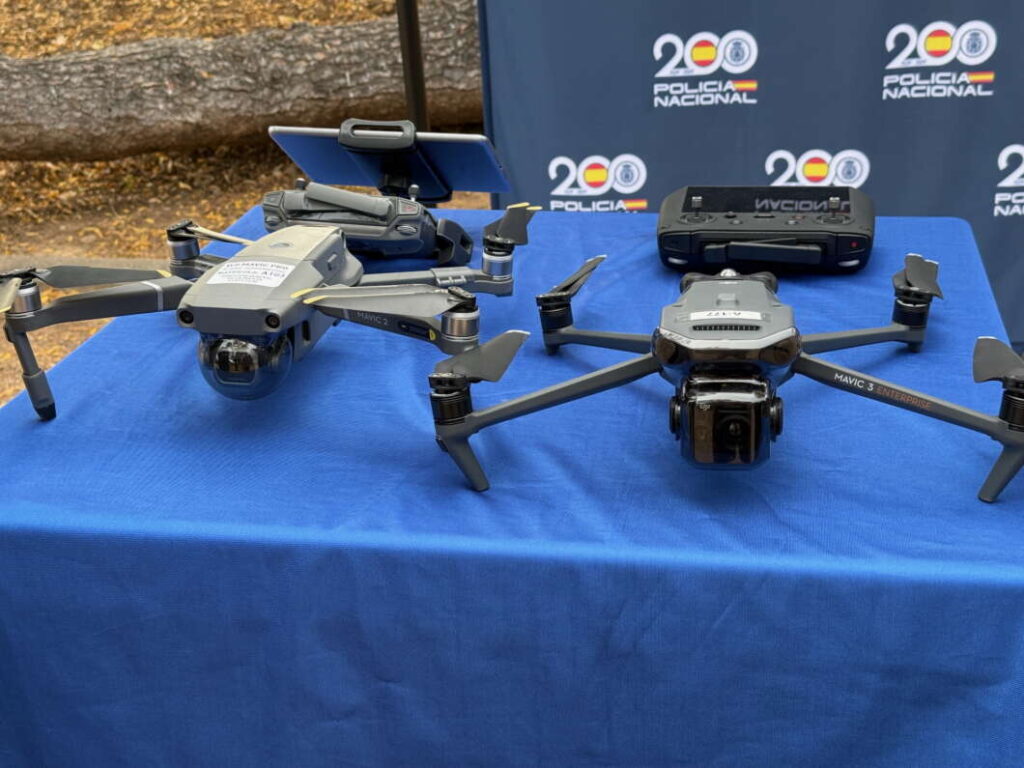 ddrones. Homenaje a la Policía Nacional en su 200 aniversario, Castellón