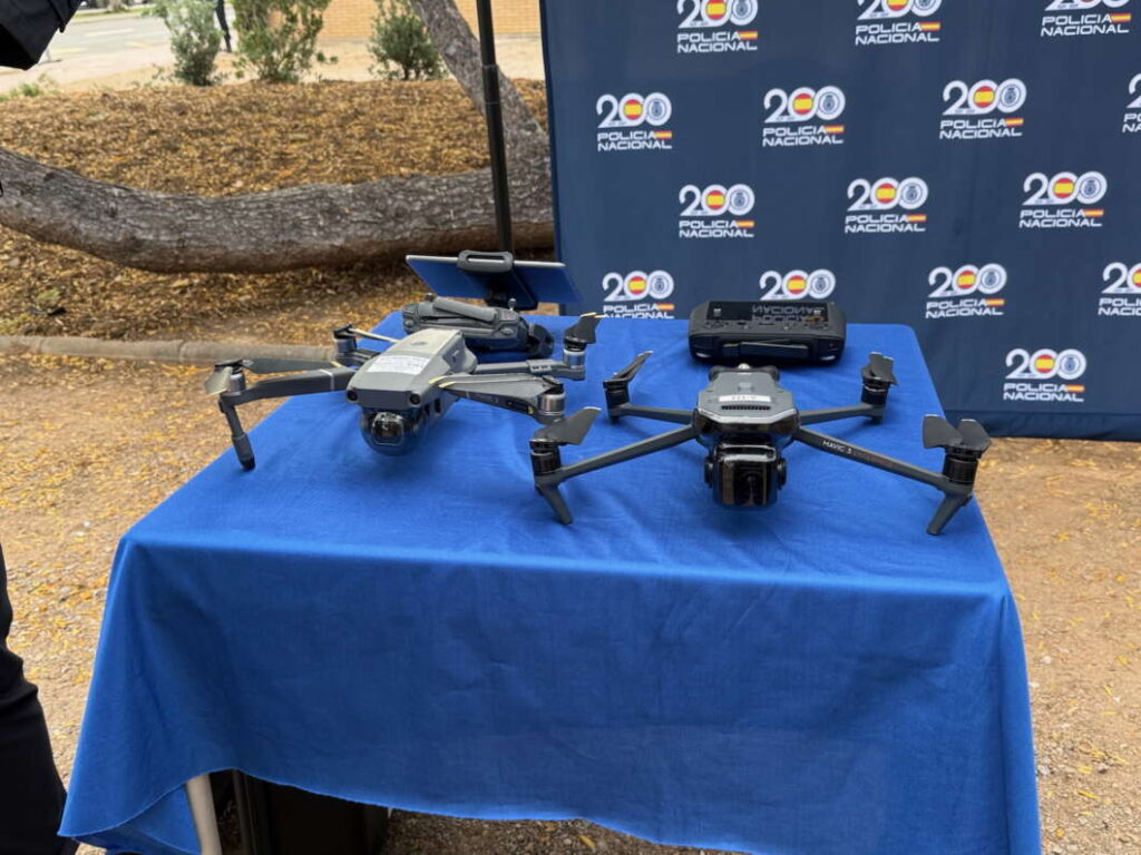 Drones. Homenaje a la Policía Nacional en su 200 aniversario, Castellón
