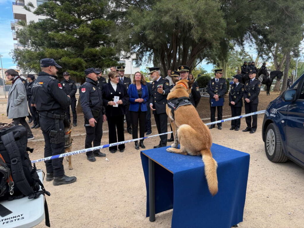 Agente especial KAta. Homenaje a la Policía Nacional en su 200 aniversario, Castellón