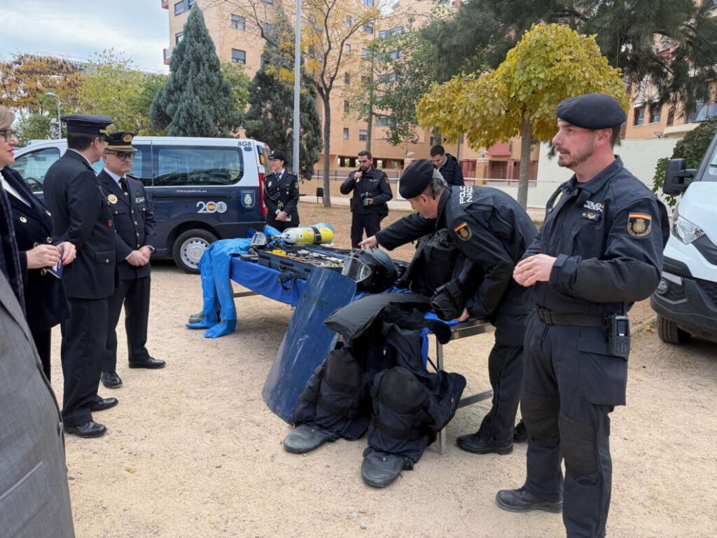 Tedax. Homenaje Policía Nacional 200 años en Castellón