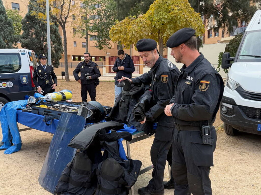 Tedax. Homenaje Policía Nacional 200 años en Castellón