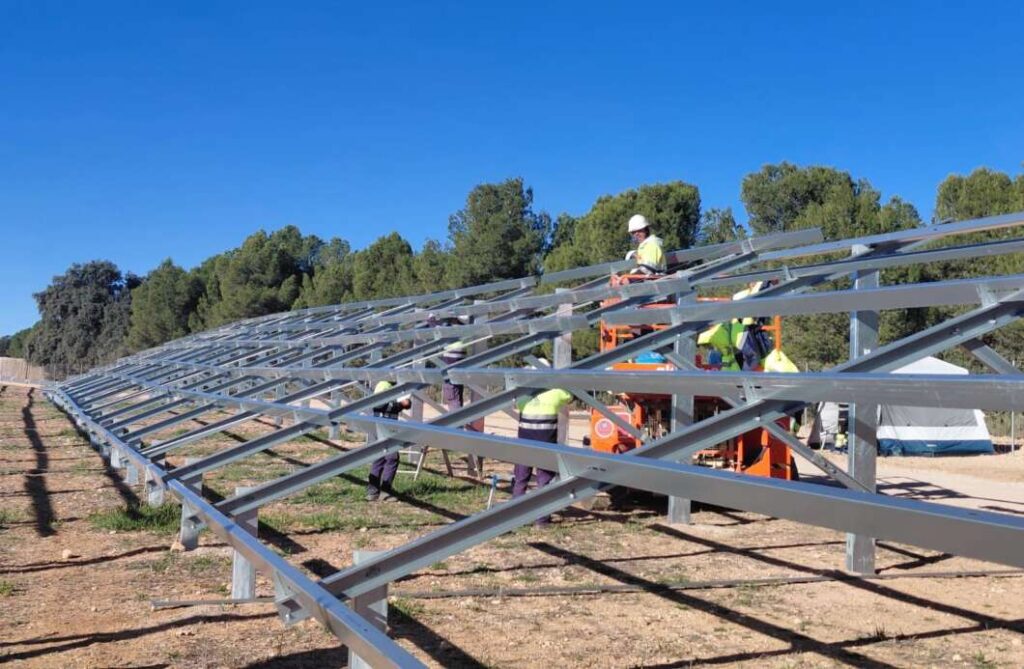 Iberdrola impulsa las plantas fotovoltaicas en la Comunitat con 252 millones de euros en inversión