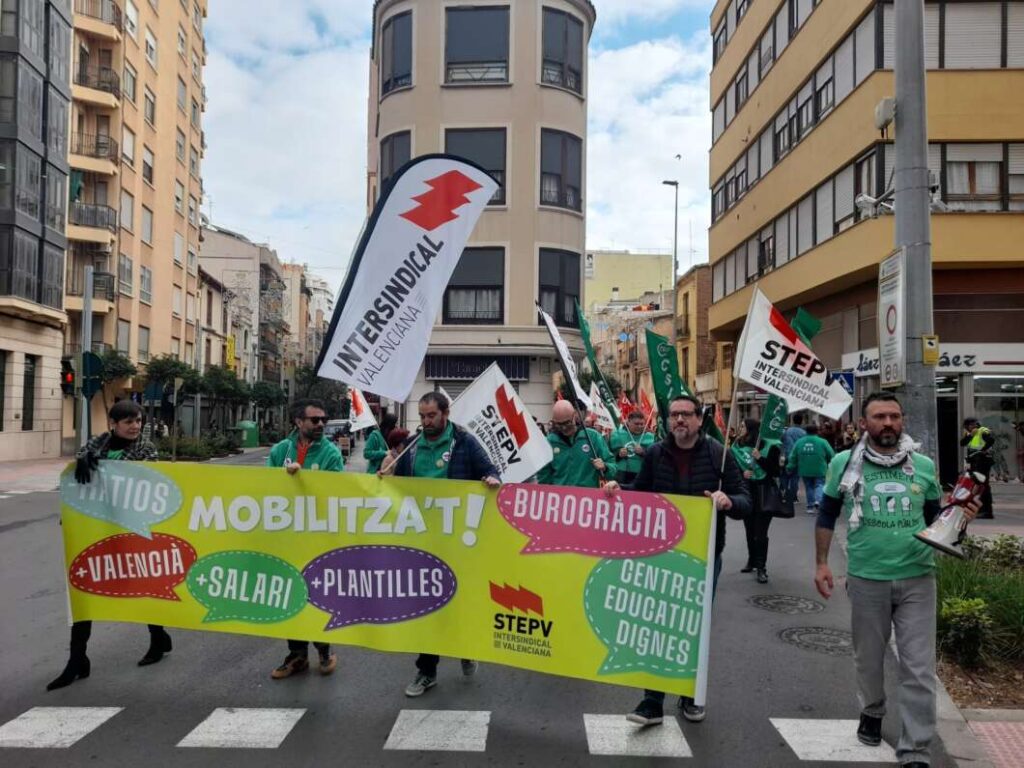 Manifestación en la educación pública en Castellón