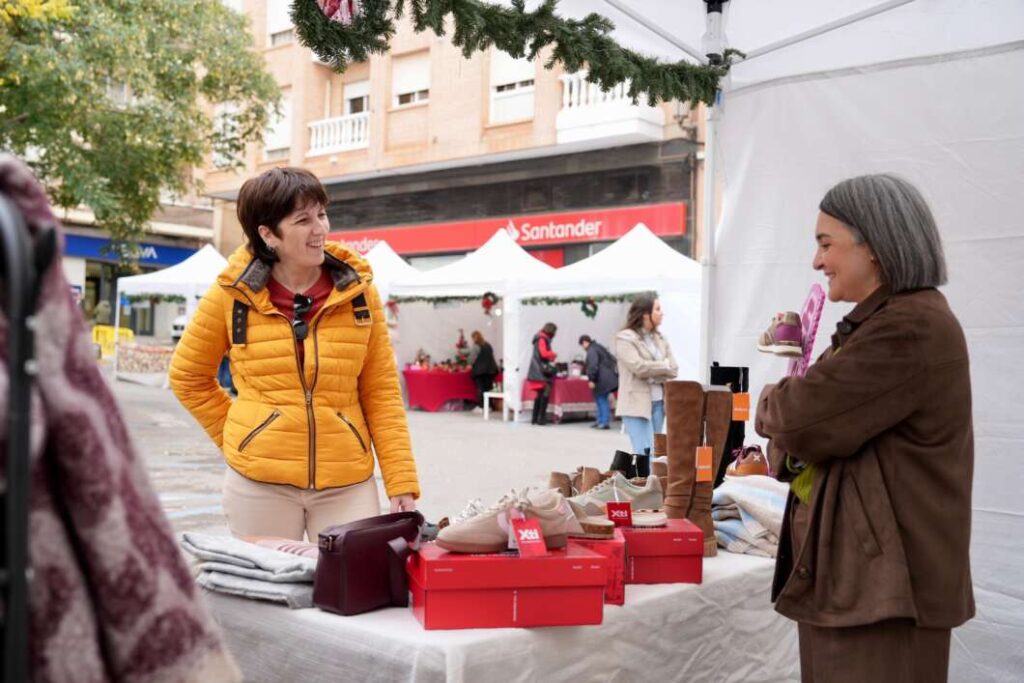 L’Alcora enceta el Nadal amb el mercat del comerç local