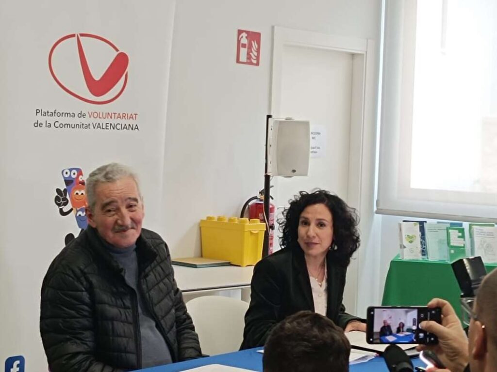 Firma del Convenio entre la Conselleria de Servicios Sociales y la Plataforma del Voluntariado de la Comunitat Valenciana