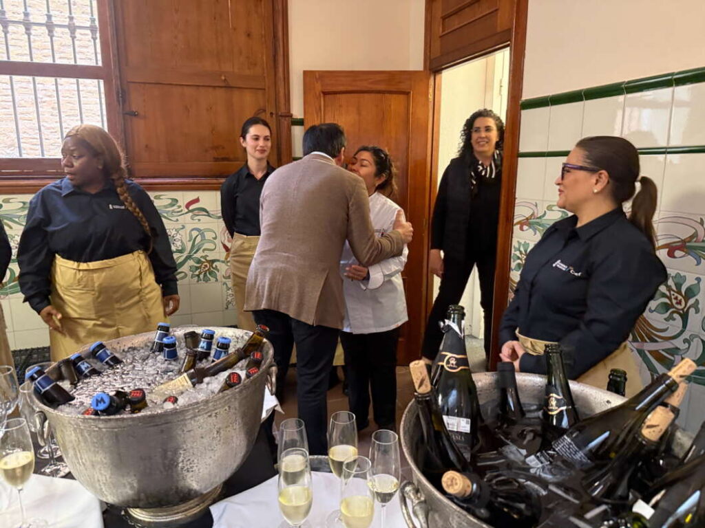 CDP. El presidente de la Generalitat felicita la Navidad a los medios de comunicación de Castellón 2025