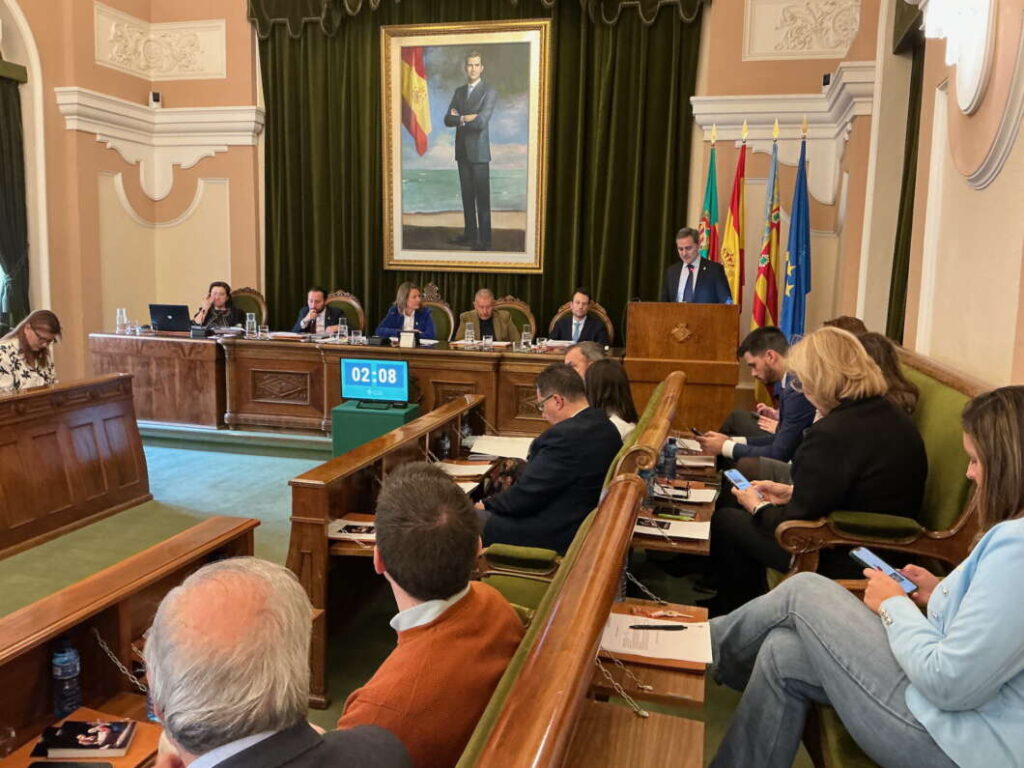 pleno de presupuestos ayuntamiento de Castellón 231225