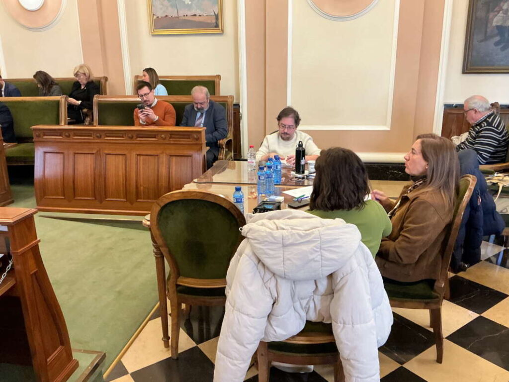 pleno de presupuestos ayuntamiento de Castellón 231225