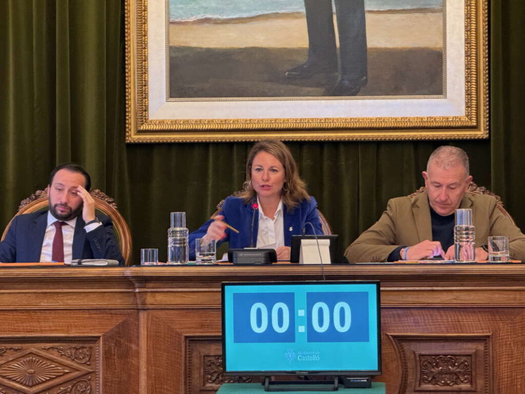 pleno de presupuestos ayuntamiento de Castellón 231225