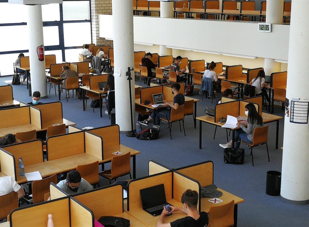 uji-biblioteca-alumnos