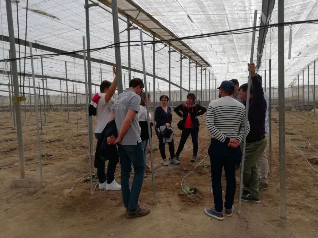 LA UNIÓ exige ayudas para garantizar el relevo generacional en el campo valenciano