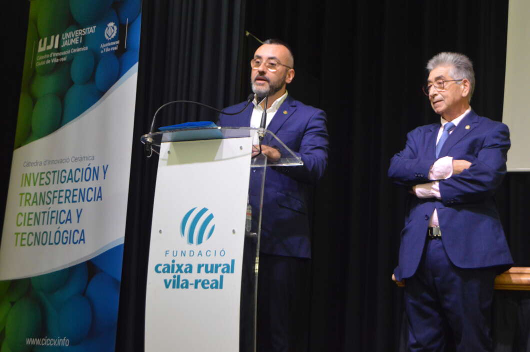 Vila-real estrena el Segell d’Excel·lència Antonio Garcia Verduch i premia tres centres educatius