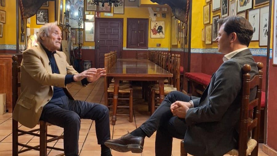 A Punt, Bous, La Plaça