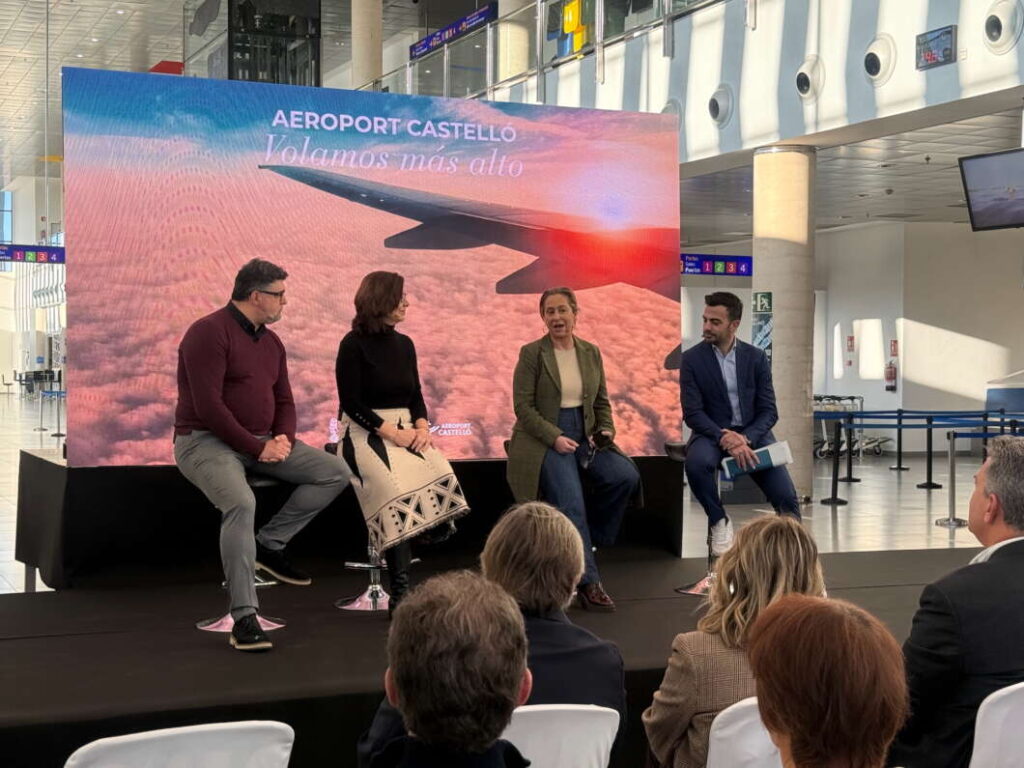 Presentación nuevas rutas aeropuerto de Castellón 150126