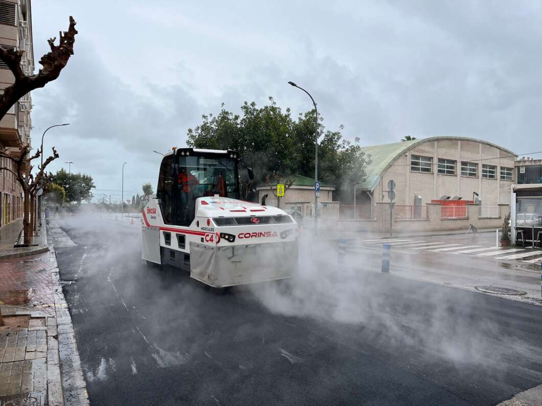 Vila-real reforça la seguretat viària amb la reparació de carrers i adequació d’aparcaments