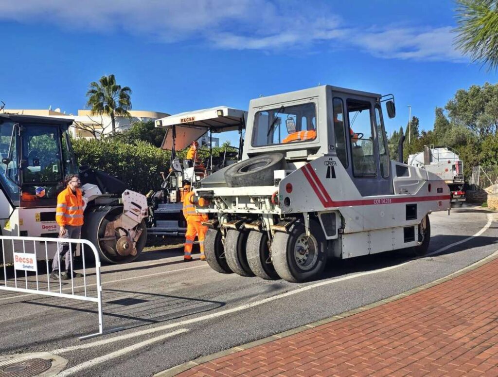 Vinaròs: Se mejora el pavimento del tramo final de la avenida Francisco José Balada