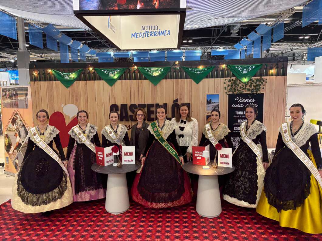 Reina y Damas de la Magdalena 2026 en Fitur.