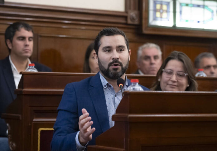 El PSPV acusa PP i Vox de prioritzar rebaixes fiscals als rics en lloc de reforçar la sanitat valenciana El PSPV acusa PP i Vox de prioritzar rebaixes fiscals als rics en lloc de reforçar la sanitat valenciana