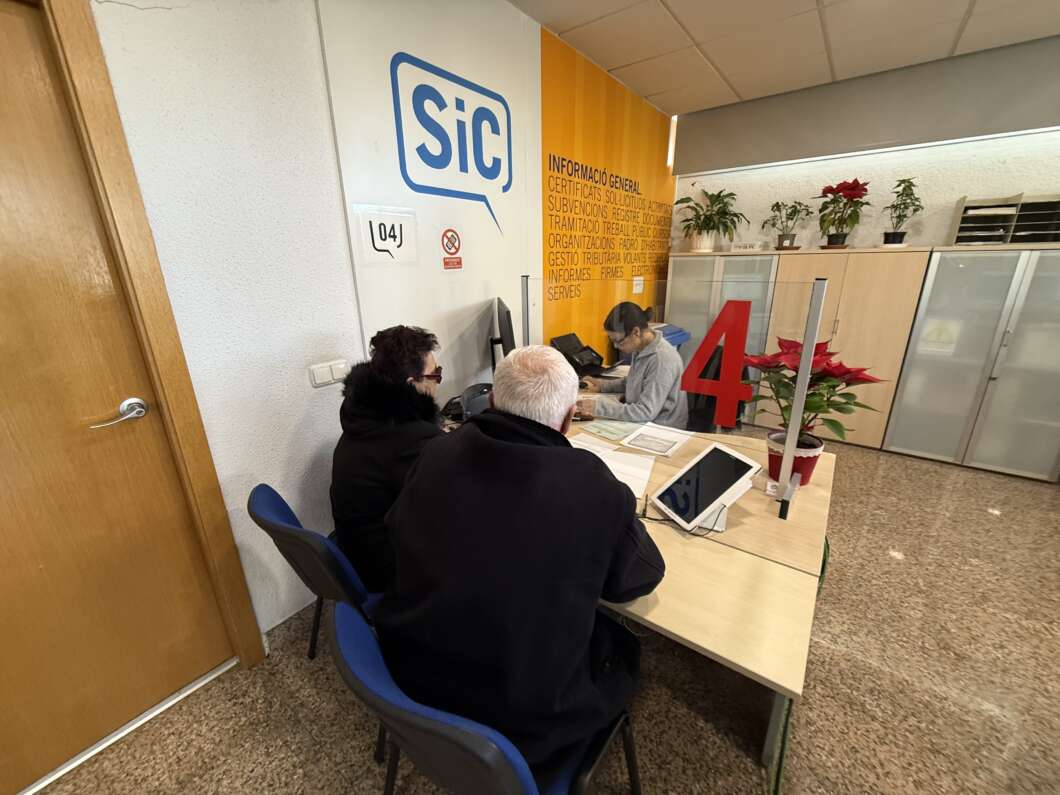 El Servicio de Información Ciudadana de Benicàssim atiende a más de 20.000 personas en 2025