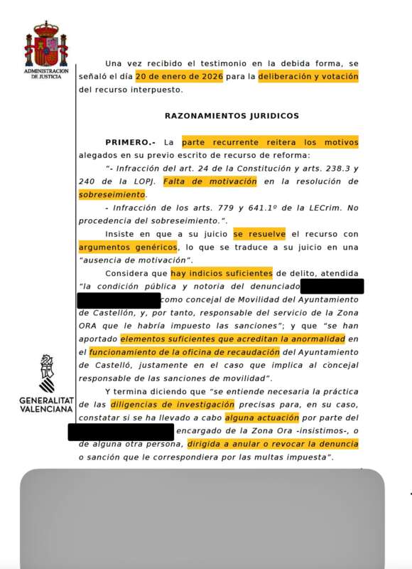 Auto Audiencia provincial que revoca archivo caso de las multas de Ramírez