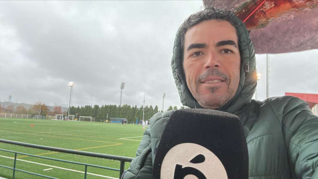 Jose Luis Gual, a punt, adcomunica