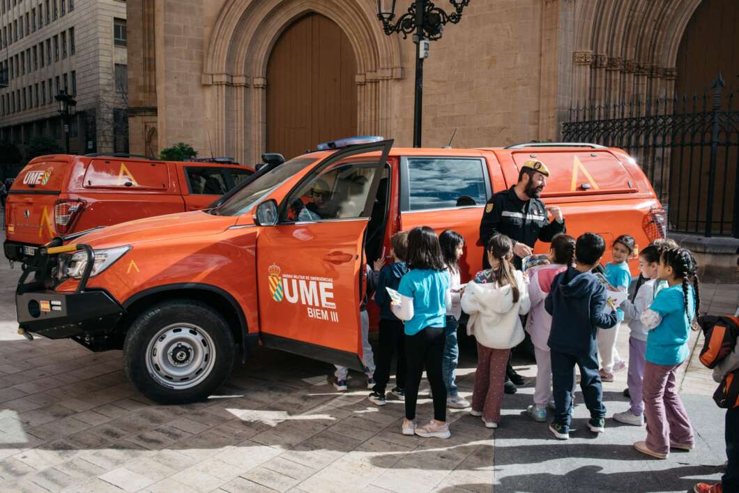 UME, coches, exposicion, ayuntamiento castellon, reconoce