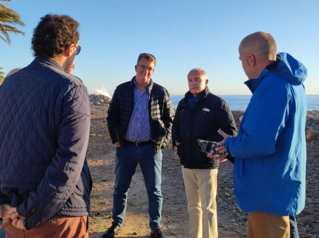 Wences Alós junto a conseller Medio Ambiente