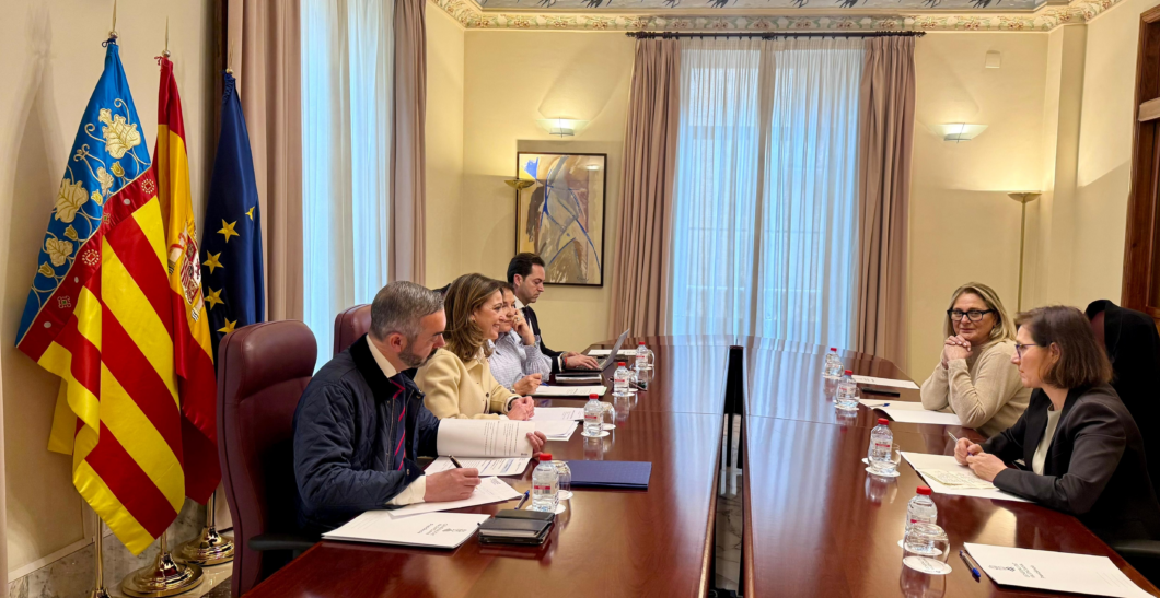 Justicia impulsa la ampliación de la Ciudad de la Justicia y respalda un nuevo juzgado mercantil