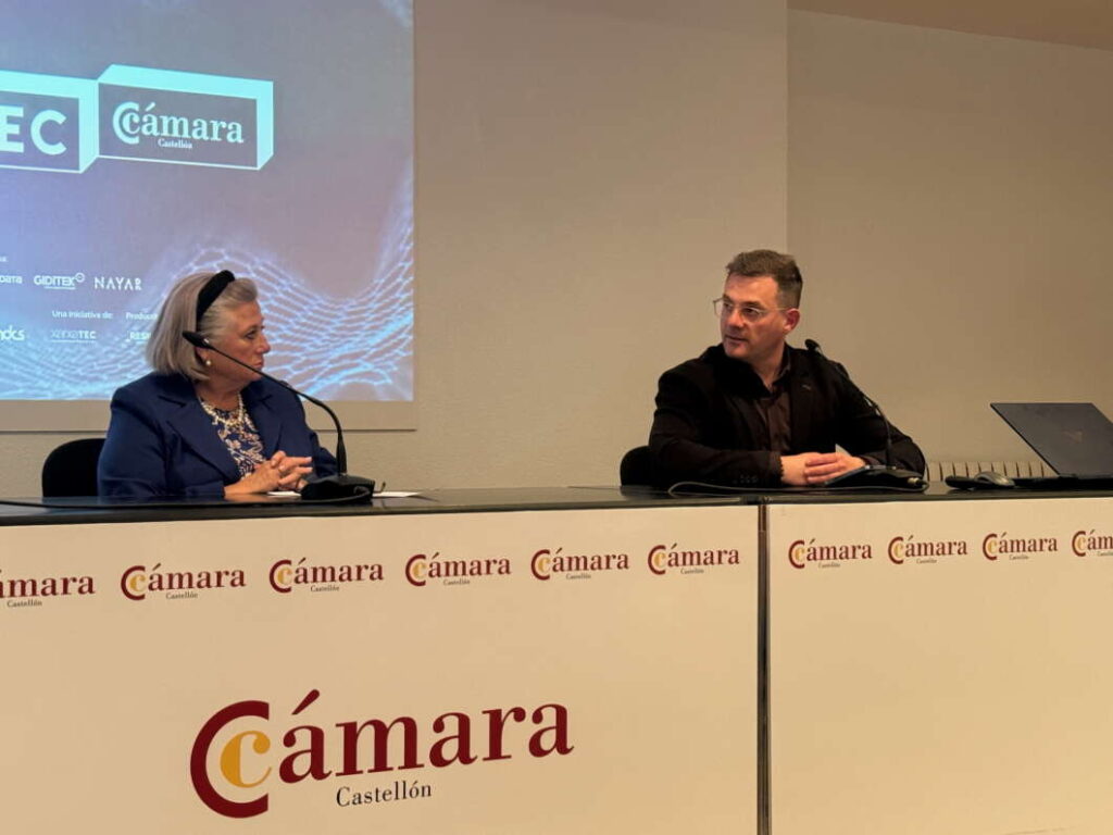 José Bort. Presentación de Enxarxatec en la Cámara de Comercio 230226