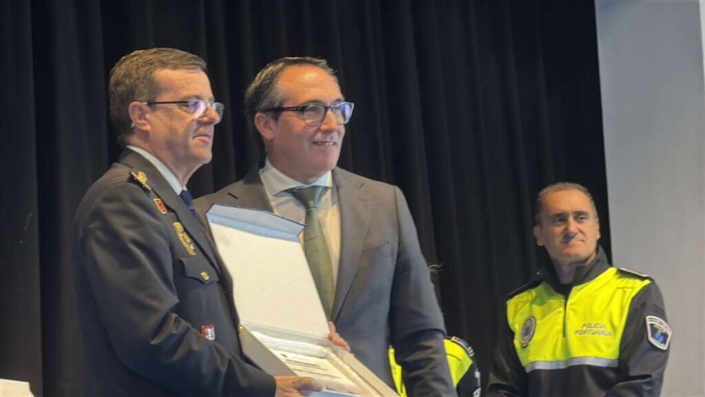 Comisario Policía Nacional día de la Policía Portuaria 060226