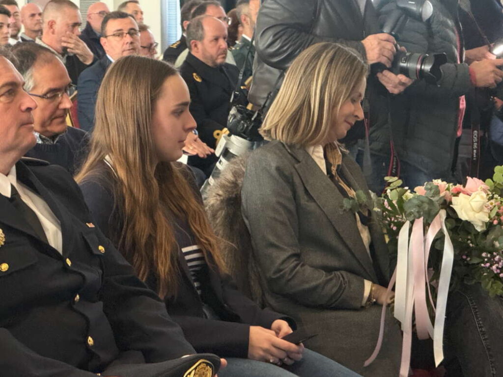 Homenaje a Eugenio Toledo en el día de la Policía Portuaria 060226