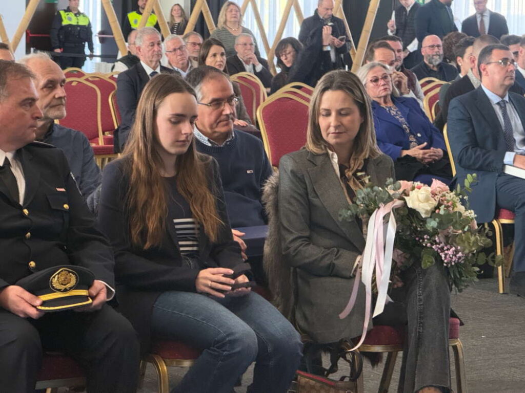Homenaje a Eugenio Toledo en el día de la Policía Portuaria 060226
