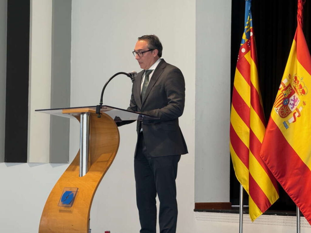 Ruben Ibañez. Homenaje a Eugenio Toledo en el día de la Policía Portuaria 060226