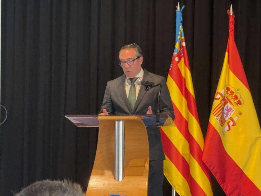 Ruben Ibañez. Homenaje a Eugenio Toledo en el día de la Policía Portuaria 060226