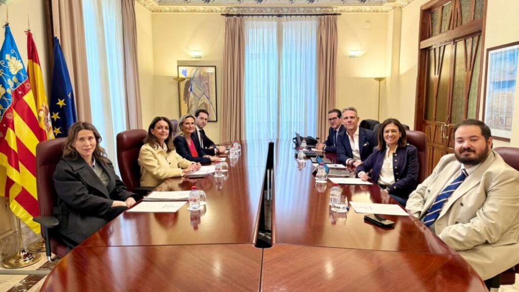 Diputació acull la visita de la consellera de Justícia per reforçar la transparència i la participació