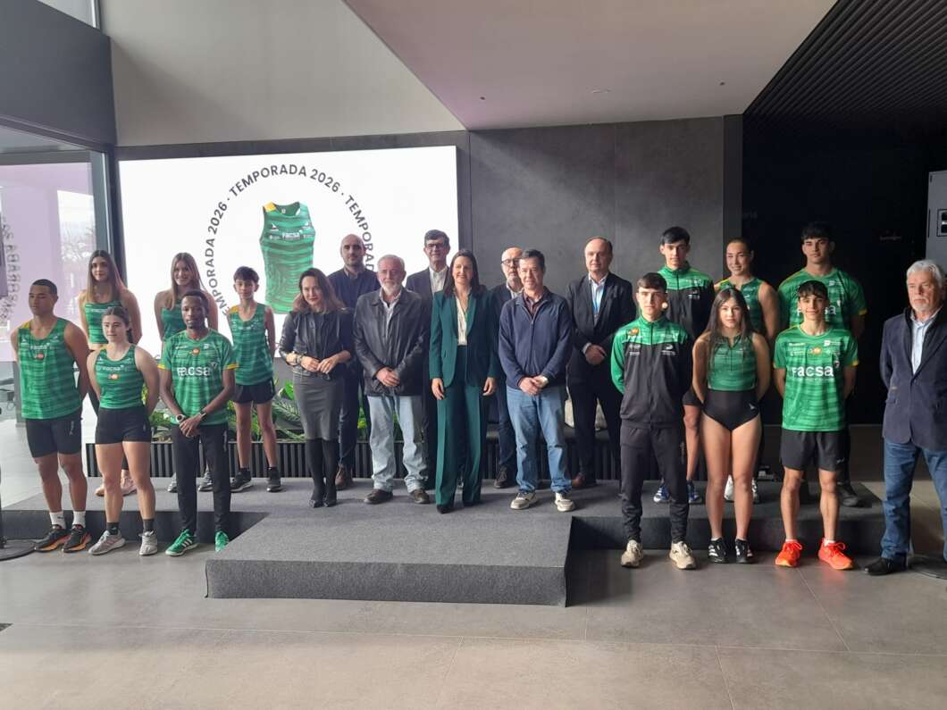 Renovación patrocinio Facsa con Playas y nueva equipación