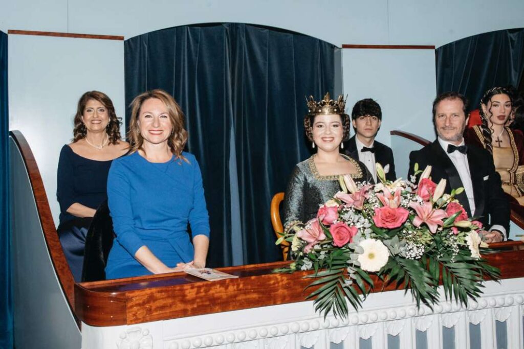 Victoria Arcos, proclamada Na Violant d’Hongria 2026