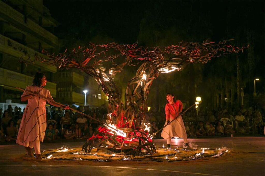 ‘Olea’ cumple diez años como referente del teatro de calle mediterráneo