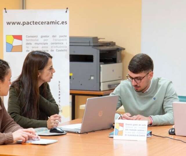 El Pacto Cerámico consolida su portal como motor de empleo