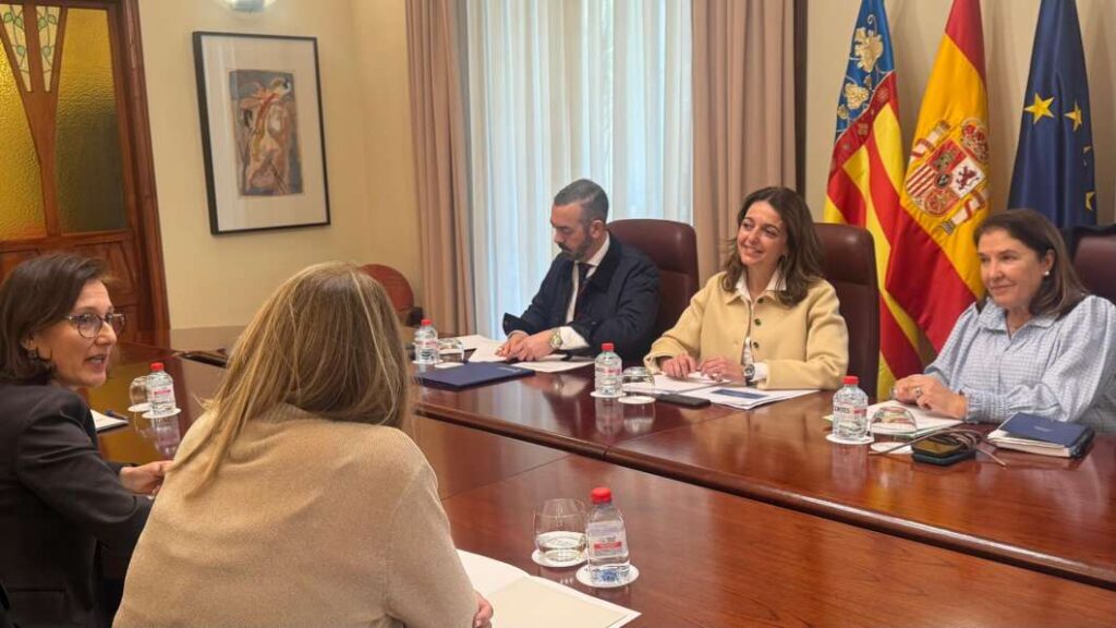 Justicia impulsa la ampliación de la Ciudad de la Justicia y respalda un nuevo juzgado mercantil